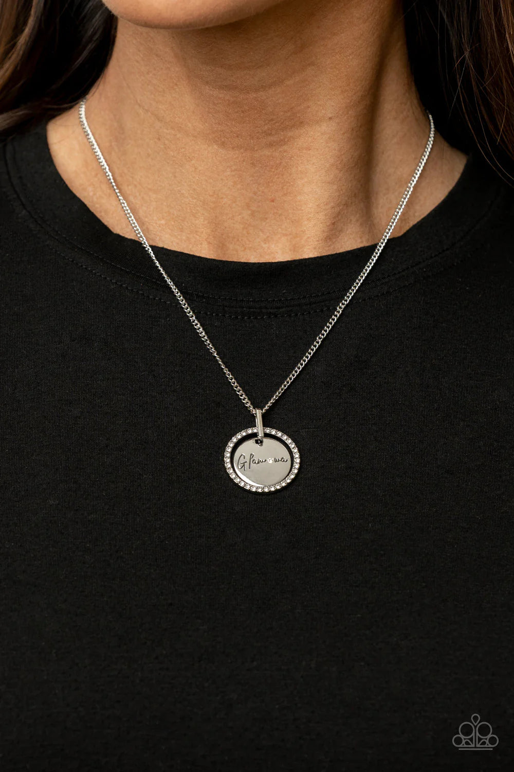 Glam-ma Glamorous - White ♥ Necklace