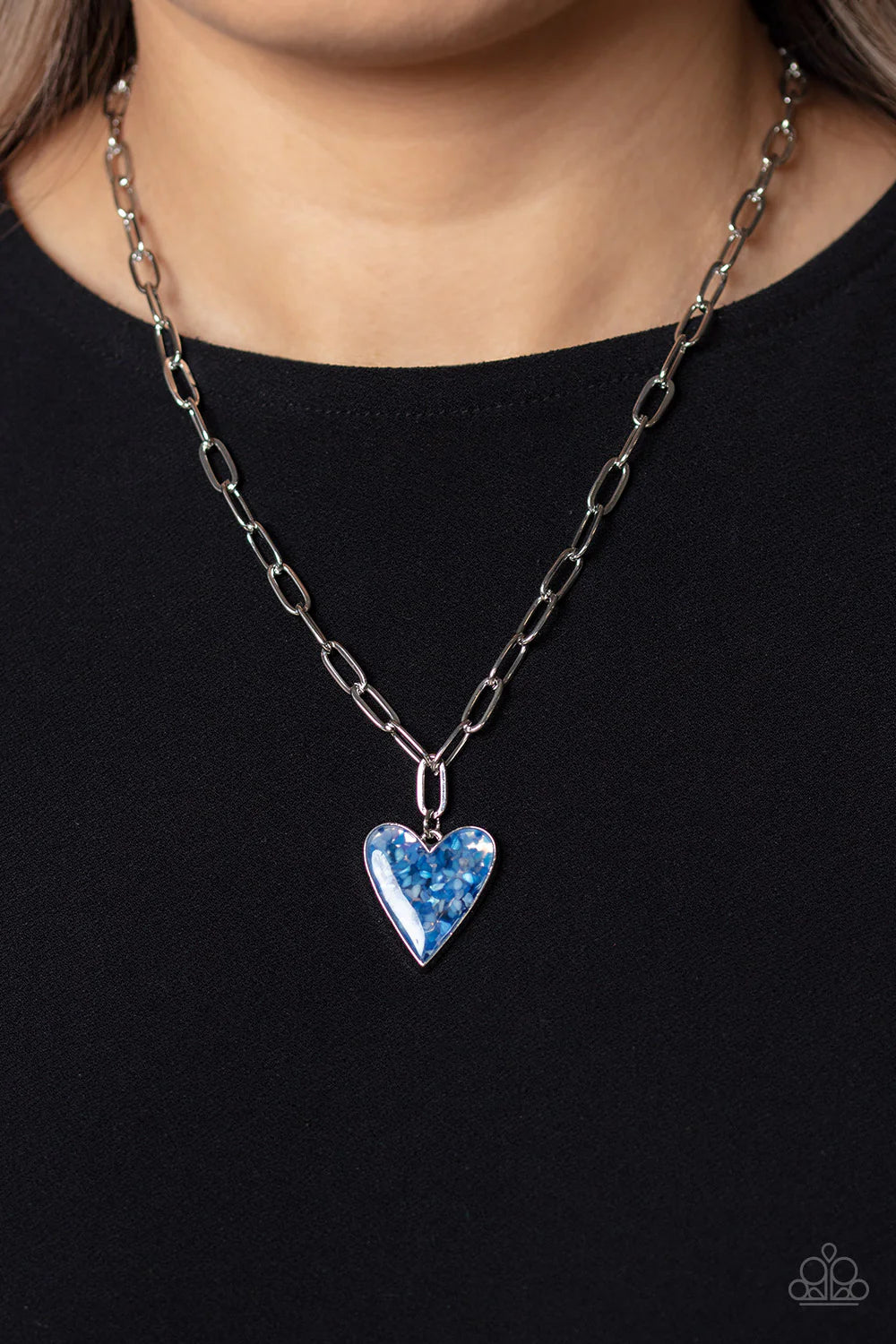 Kiss and SHELL - Blue ♥ Necklace