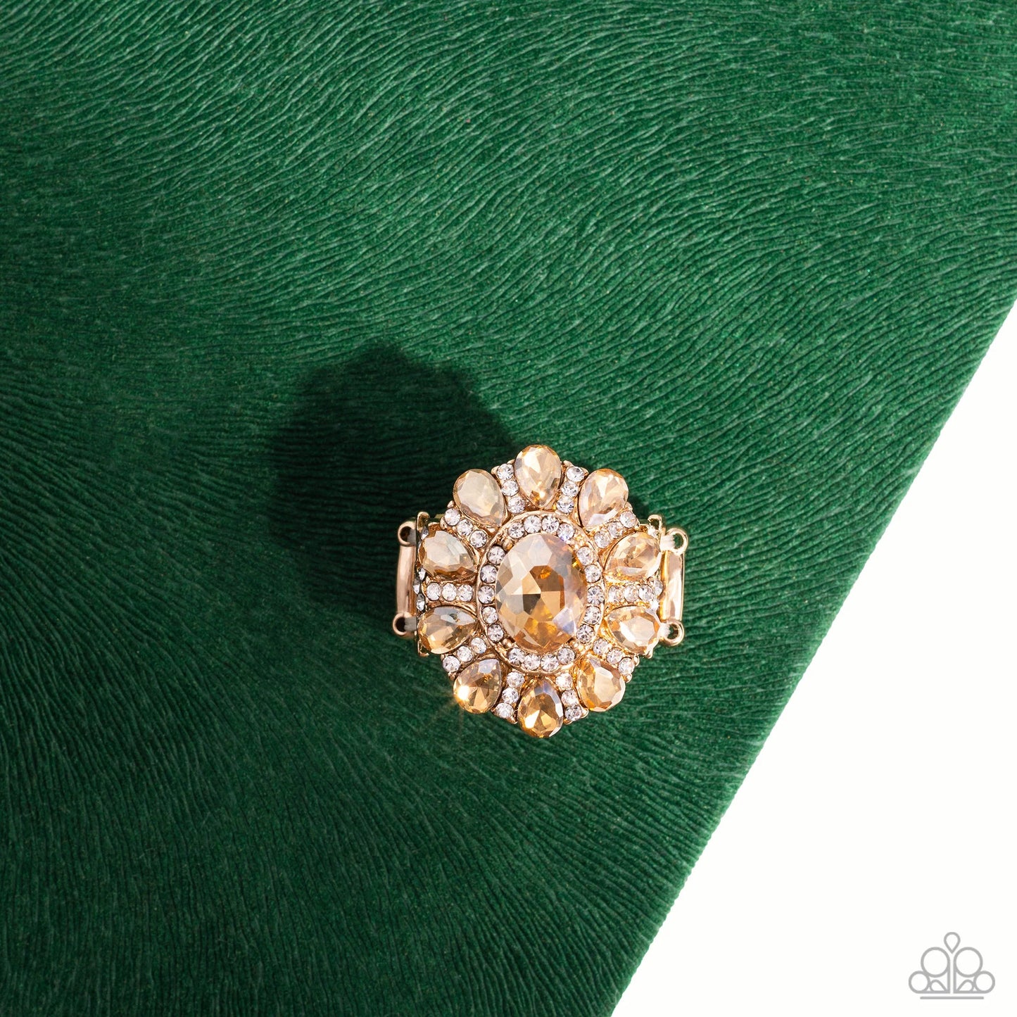 GLIMMER and Spice - Gold ♥ Ring